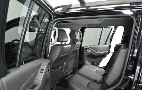 Nissan Pathfinder, 2011 год, 1 345 000 рублей, 17 фотография