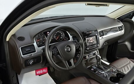 Volkswagen Touareg III, 2014 год, 2 085 000 рублей, 7 фотография