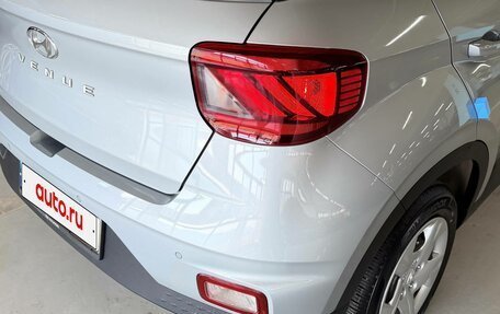 Hyundai Venue I, 2021 год, 1 750 000 рублей, 12 фотография