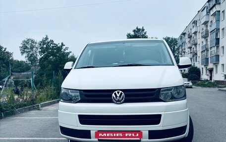 Volkswagen Transporter T5 рестайлинг, 2010 год, 1 375 000 рублей, 2 фотография
