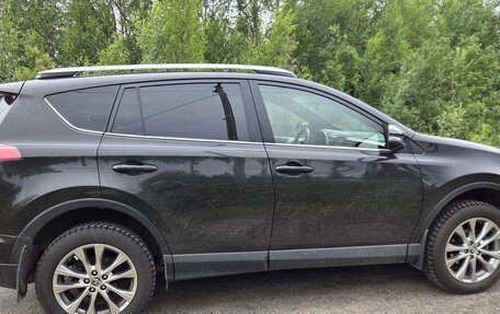 Toyota RAV4, 2016 год, 2 500 000 рублей, 5 фотография
