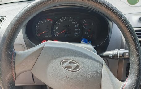 Hyundai Accent II, 2004 год, 360 000 рублей, 12 фотография