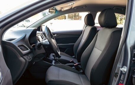 Hyundai Solaris II рестайлинг, 2018 год, 1 395 000 рублей, 11 фотография