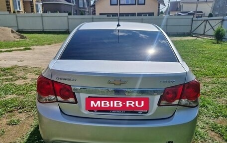 Chevrolet Cruze II, 2010 год, 750 000 рублей, 7 фотография