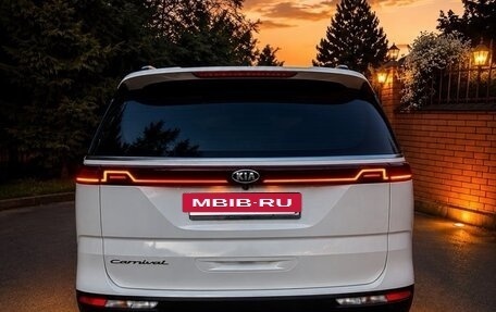 KIA Carnival, 2021 год, 3 990 000 рублей, 2 фотография
