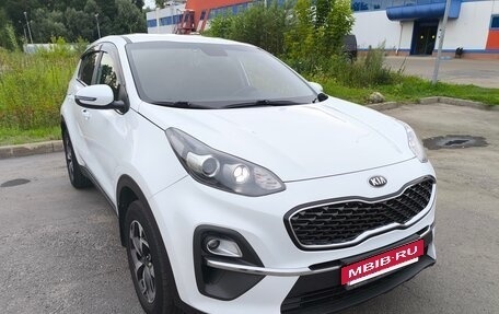 KIA Sportage IV рестайлинг, 2021 год, 2 400 000 рублей, 4 фотография