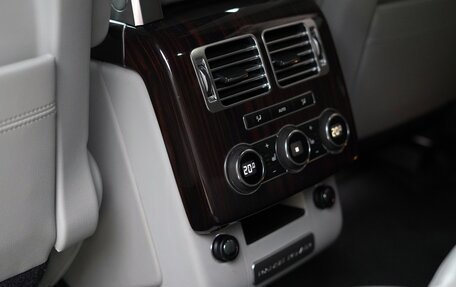 Land Rover Range Rover IV рестайлинг, 2014 год, 3 990 000 рублей, 7 фотография