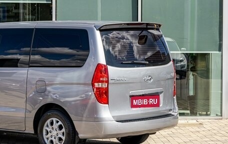 Hyundai Grand Starex Grand Starex I рестайлинг 2, 2011 год, 1 595 000 рублей, 10 фотография