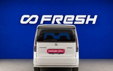Honda Stepwgn, 2024 год, 3 867 077 рублей, 4 фотография