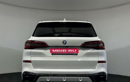 BMW X5, 2019 год, 6 090 000 рублей, 4 фотография