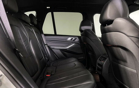BMW X5, 2019 год, 6 090 000 рублей, 15 фотография