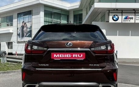 Lexus RX IV рестайлинг, 2018 год, 3 897 000 рублей, 7 фотография
