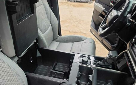 Toyota Tundra, 2022 год, 8 399 000 рублей, 17 фотография