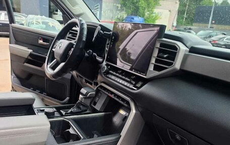 Toyota Tundra, 2022 год, 8 399 000 рублей, 18 фотография