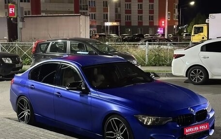 BMW 3 серия, 2011 год, 2 100 000 рублей, 1 фотография