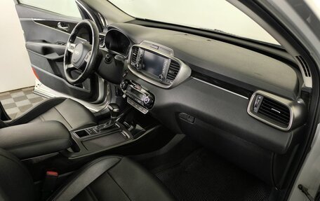 KIA Sorento II рестайлинг, 2018 год, 2 620 000 рублей, 10 фотография