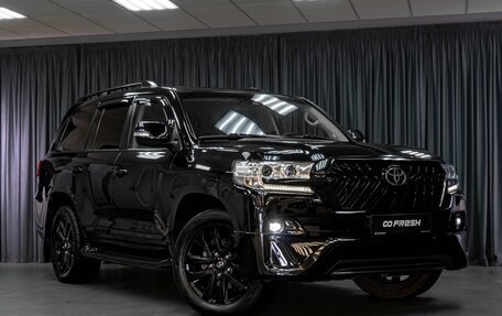 Toyota Land Cruiser 200, 2017 год, 6 369 000 рублей, 8 фотография