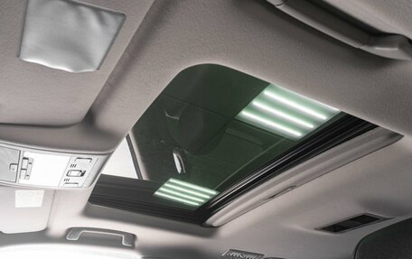 Toyota Land Cruiser 200, 2017 год, 6 369 000 рублей, 18 фотография