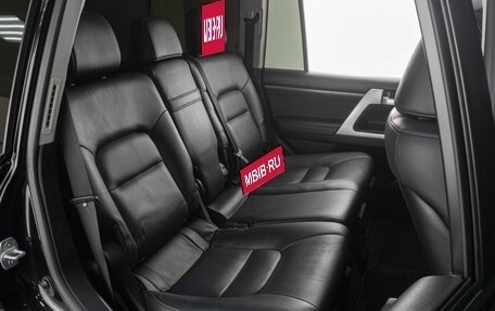 Toyota Land Cruiser 200, 2017 год, 6 369 000 рублей, 12 фотография
