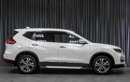 Nissan X-Trail, 2018 год, 2 215 000 рублей, 5 фотография