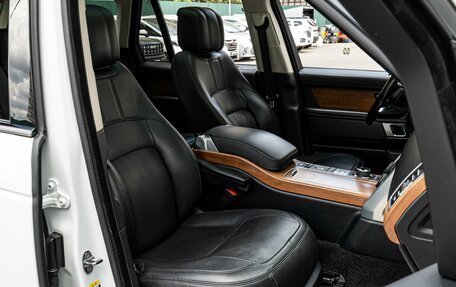 Land Rover Range Rover IV рестайлинг, 2018 год, 5 350 000 рублей, 21 фотография