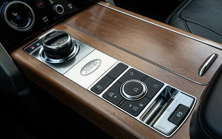Land Rover Range Rover IV рестайлинг, 2018 год, 5 350 000 рублей, 13 фотография