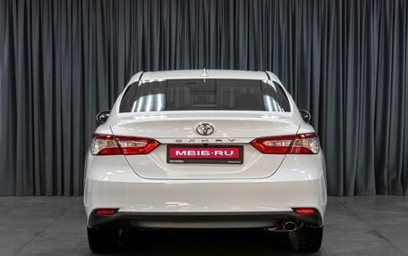 Toyota Camry, 2019 год, 2 159 000 рублей, 4 фотография