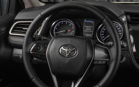 Toyota Camry, 2019 год, 2 159 000 рублей, 24 фотография