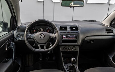 Volkswagen Polo VI (EU Market), 2015 год, 870 000 рублей, 4 фотография