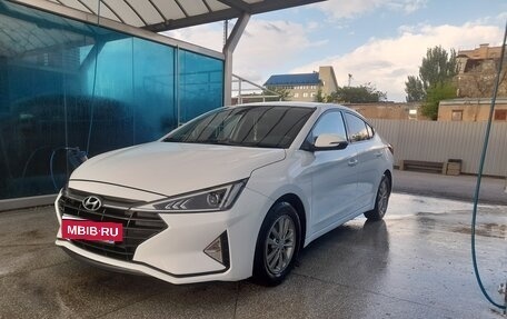 Hyundai Avante, 2018 год, 1 680 000 рублей, 4 фотография