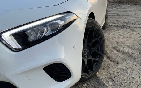 Mercedes-Benz A-Класс, 2018 год, 2 500 000 рублей, 7 фотография