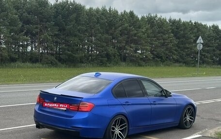 BMW 3 серия, 2011 год, 2 100 000 рублей, 2 фотография