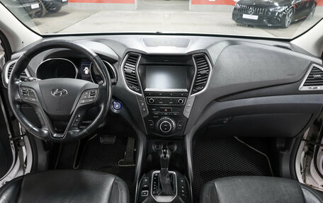 Hyundai Santa Fe III рестайлинг, 2016 год, 2 349 000 рублей, 15 фотография