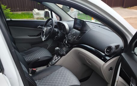 Chevrolet Orlando I, 2012 год, 1 065 000 рублей, 9 фотография