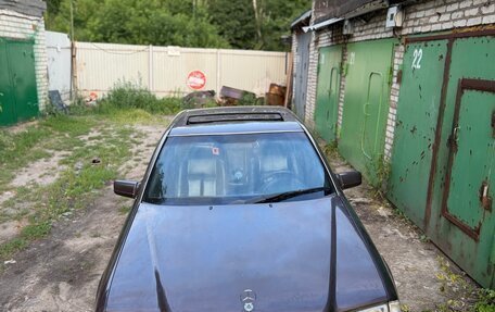Mercedes-Benz C-Класс, 1994 год, 220 000 рублей, 1 фотография