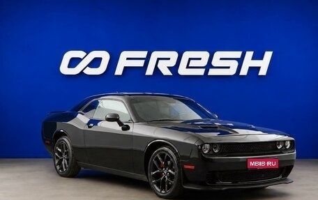 Dodge Challenger III рестайлинг 2, 2022 год, 3 828 434 рублей, 1 фотография