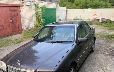 Mercedes-Benz C-Класс, 1994 год, 220 000 рублей, 4 фотография
