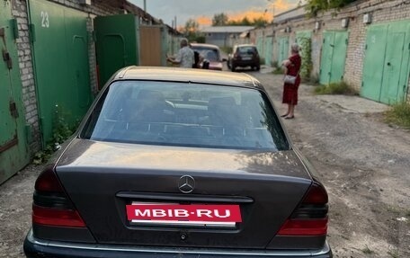 Mercedes-Benz C-Класс, 1994 год, 220 000 рублей, 6 фотография