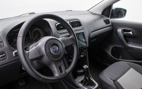 Volkswagen Polo VI (EU Market), 2011 год, 630 000 рублей, 10 фотография