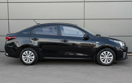 KIA Rio IV, 2020 год, 1 399 000 рублей, 4 фотография