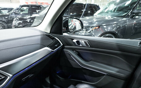 BMW X5, 2019 год, 5 299 700 рублей, 31 фотография