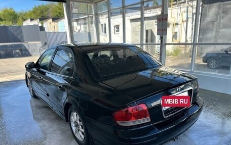 Hyundai Sonata IV рестайлинг, 2004 год, 220 000 рублей, 3 фотография