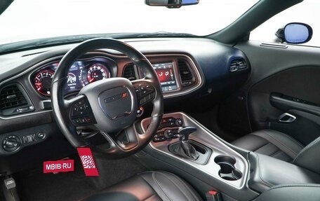 Dodge Challenger III рестайлинг 2, 2022 год, 3 828 434 рублей, 6 фотография
