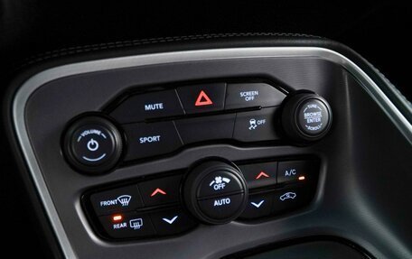 Dodge Challenger III рестайлинг 2, 2022 год, 3 828 434 рублей, 16 фотография