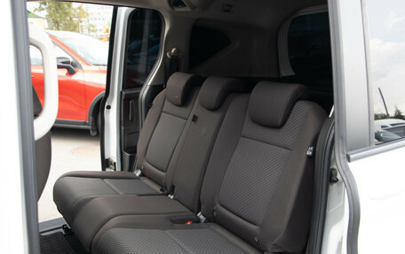 Honda Freed II, 2022 год, 1 798 000 рублей, 9 фотография