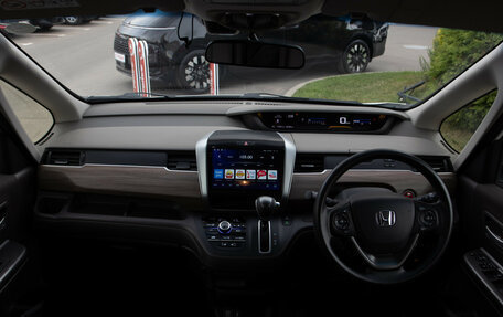 Honda Freed II, 2022 год, 1 798 000 рублей, 12 фотография