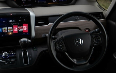 Honda Freed II, 2022 год, 1 798 000 рублей, 13 фотография
