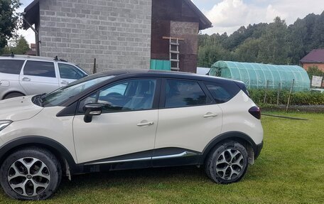 Renault Kaptur I рестайлинг, 2018 год, 1 310 000 рублей, 4 фотография