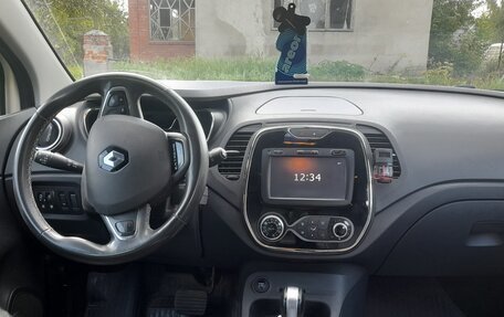Renault Kaptur I рестайлинг, 2018 год, 1 310 000 рублей, 9 фотография