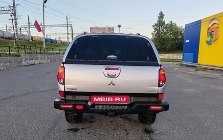 Mitsubishi L200 IV рестайлинг, 2012 год, 2 500 000 рублей, 6 фотография